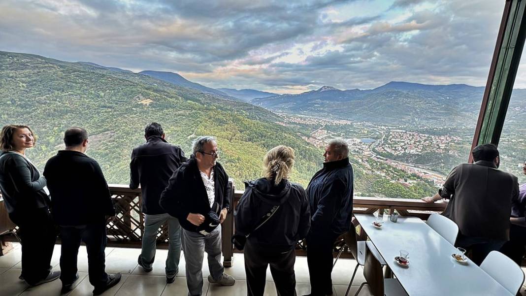 Karadeniz'de doğa şöleni! Turistik Karaelmas Ekspresi yolcularını büyüledi 18